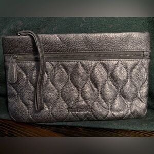 Vera Bradley Mia Wristlet Purse Clutch Pebbled Metallic Quilted Genuine Leather